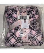 NWT Victoria&#39;s Secret Short Cozy Plush Robe Pretty Blossom Fave Plaid XS/S - $1,080.94 MXN