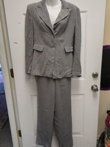 Giorgio Sant'Angelo Women's Pant Suit Size 8 - $29.69
