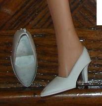 Barbie doll white vintage 1960s closed toe heels shoes pumps fashion footwear - £13.36 GBP