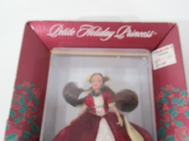 Mattel Disney Holiday Doll Beauty And The Beast Belle Petite Princess Ornament - £7.00 GBP