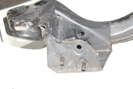 X5 e53 BMW  2001-2006 Crossmember Support Transmission 77307 image 14