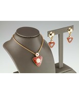 Gorgeous La Nouvelle Bague 18k Yellow Gold Enamel Pendant and Earring Set - $170,293.70 MXN Gorgeous La Nouvelle Bague 18k Yellow Gold Enamel Pendant and Earring Set - $170,293.70 MXN