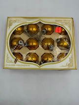 Shiny Brite Bulbs 12 Gold Ornaments Original Box 2.5&quot; Christmas Holiday Vintage - £19.52 GBP