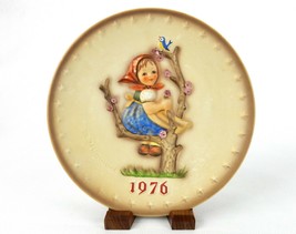 &quot;Apple Tree Girl&quot; ~ MJ Hummel 1976 Collector Plate ~ Goebel 6th Annual #PLT69B - £7.72 GBP