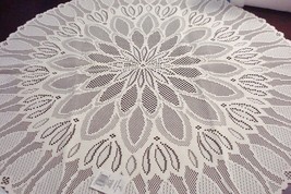 Great Lace (Liechtenstein Lace Collection)Champagne round laced 36&quot;diam,... - $27.47