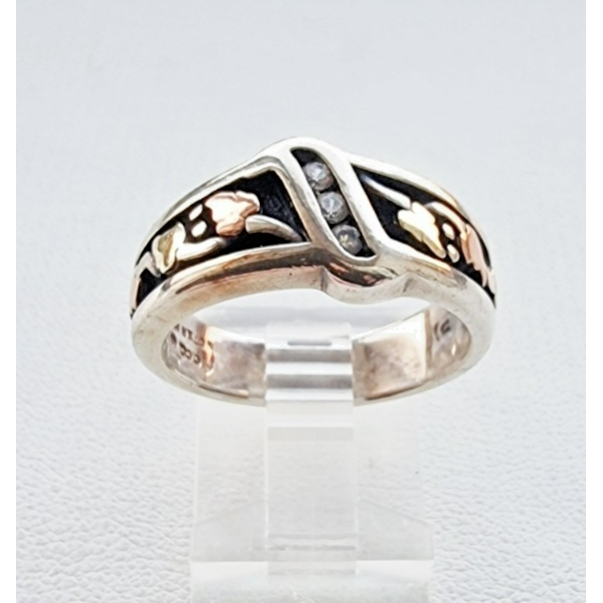 BLACK HILLS 12K THREE TONE GOLD ON 925 STERLING SILVER BAND RING SIZE 8.75 AT Item image 3