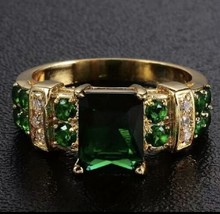 Emerald Rhinestone Gold Plated Ring Unisex Size 8 NWT - £15.86 GBP