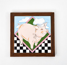 Vandor Trivet Pig With Chef Hat Checkered Ceramic Tile Wood Frame 7&quot;x7&quot; Vtg 1981 - £7.82 GBP
