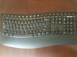 Mictosoft Keyboard no cord - £15.58 GBP