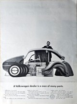 VW Volkswagen Dealer is man of many parts-1962 Vintage Print Ad - $194.83 MXN