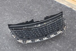 11-16 Chrysler Town & Country Gril Grill Grille Chrome OEM  image 10