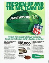 1978 Freshen Up Gum Print Ad 8.5&quot; x 11&quot; - $356.24 MXN
