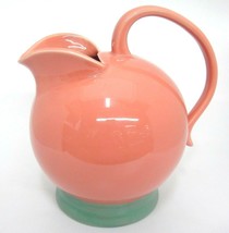 Lindt Stymeist Colorways Pitcher Salmon with Green Base 7&quot; 2.5 Quart Excellent - £21.35 GBP