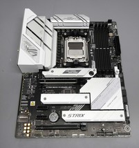 ASUS ROG Strix B650-A Gaming WiFi AM5 Motherboard ISSUE image 3