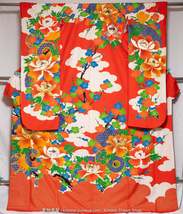 Floral Red Kakeshita - Traditional Japanese Wedding Kimono for Women - Colorful  - £117.50 GBP