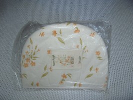 Floral Cream Patterned Tea Cozy - £7.25 GBP