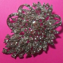 Large Vintage Clear Rhinestone Filigree Flower /Leaves Brooch/Pin - $34.65