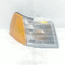 TYC 18-1974-01 1989-95 Ford Thunderbird Amber Clear RH Right Front Marker Light - £33.14 GBP