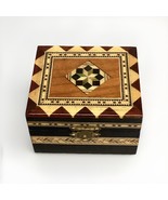 Vintage Lacquered Wood Box Trinket Mosaic Jewelry Stash 2 7/8x2.5x1.75” - $282.06 MXN