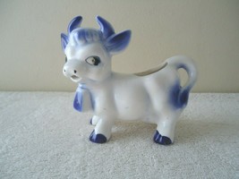 Vintage Blue &amp; White Cow Creamer &quot; Beautiful Collectible Displayable Item &quot; - £20.53 GBP