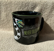 Beetlejuice &quot;Never Trust the Living&quot; Sandworm Large 20oz Ceramic Mug Cup... - £15.46 GBP