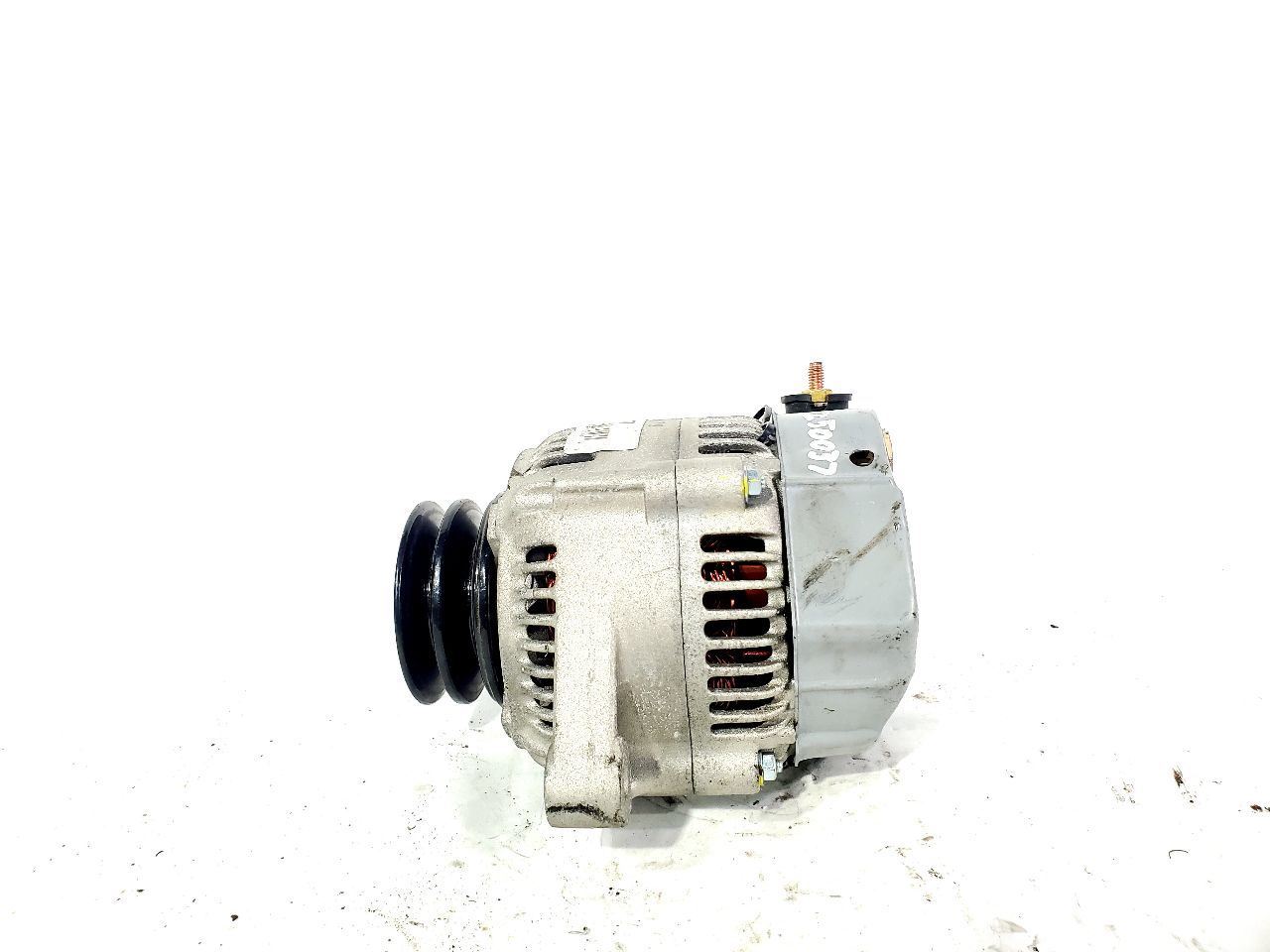 1996 Toyota Landcruiser OEM Alternator 4WD 80 AMP Item image 4