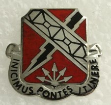 Vintage US Military DUI Pin 230th Engineer Bn INICIMUS PONTES ITINERE Ir... - £6.93 GBP