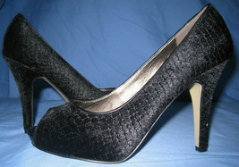 Circa Joan David Livia Peep Toe Velvet Pump Heel Shoe Women&#39;s 8 - £25.45 GBP