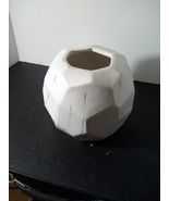 west elm ceramic geometrical planter - €46,86 EUR
