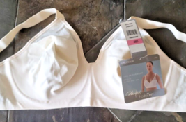 40D Playtex Body Zen Plunge Underwire T-Shirt Bra 4382 - $13.84