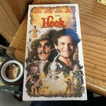 Hook (VHS, 1992) NEW Sealed Robin Williams Dustin Hoffman Julia Roberts ... - £15.81 GBP