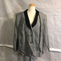 Vintage Two Piece Black/White Plaid Suit Jacket and Skirt by Le Suit - $35.63