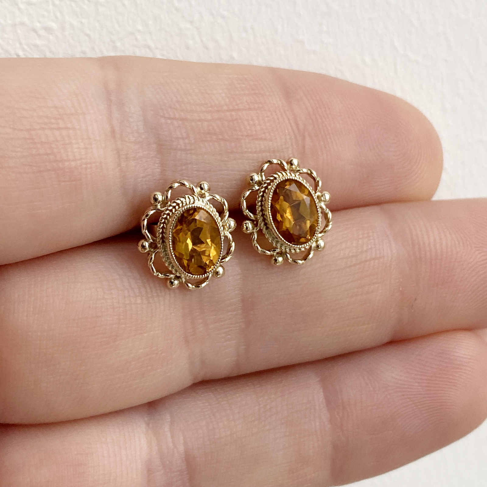 Vintage Filigree Solid 9K Yellow Gold Citrine Stud Earrings Small Oval Gemstone  - £223.77 GBP