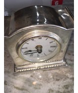 quartz numeral silver clock - $1,019.53 MXN