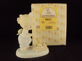 Precious Moments Figurine, #527319, &quot;An Event Worth Wading For&quot;, Vessel Mark - £23.55 GBP