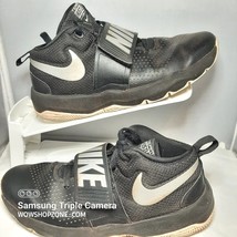 Nike Team Hustle D8 Black Silver Basketball Shoes 881941-001 Size 6Y Kid Sneaker - £19.88 GBP