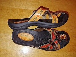 Elite By Corkys Ladies Tooled LEATHER/HAND Painted SLIP-ON Shoes w/BUMP TOE-NICE - £29.75 GBP