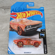 Hot Wheels 2019 Treasure Hunts - &#39;69 Chevelle - New on Good Card - £3.09 GBP