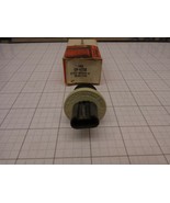 FORD OEM NOS E7FZ-9F593-A Fuel Injector CM-4558 - $37.71