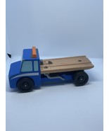 Melissa &amp; Doug Flatbed Tow Or Wrecker Truck Wooden Quality Toy Clean 10i... - $291.64 MXN