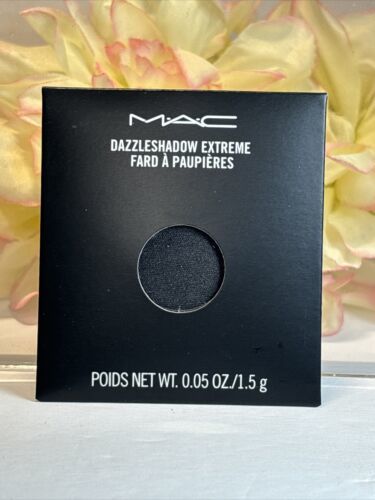 Primary image for MAC Dazzleshadow Extreme Eye Shadow ILLUMINAUGHTY Pro Palette Pan Refill NIB