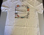 Hurley Men&#39;s Everyday Washed Toucan Aviary T-Shirt in White-Small - $19.97