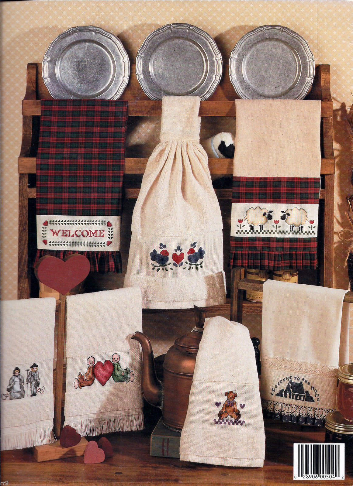 Leisure Arts Mimi's Country Towels  # 504 Craft Book - $1.75