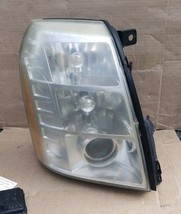 2007-2014 ESCALADE Right Passenger HID Headlight 1 Broken Tab / NO Balla... - $106.82