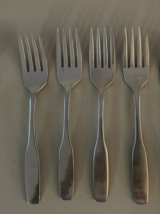 Oneida PAUL REVERE Community Stainless Flatware Set of 4 Dessert Forks USA - £23.30 GBP