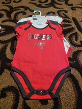 NFL Baby Buccaneers 3pcs set girl - $14.85