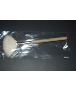 Bare Escentuals Minerals Flawless Fan Brush Pearl Collection - $9.25