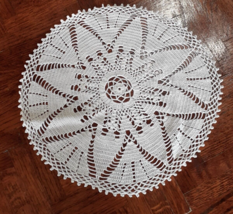 Vintage Crocheted Round Doily, White, 11.5&quot;, - £7.69 GBP