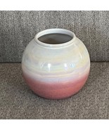 Vintage West Germany Pink &amp; White Glazed Round Ceramic Pottery Vase 504-75 - $276.80 MXN