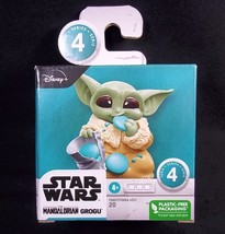 Star Wars The Child Bounty Collection Series 4 Grogu eating blue cookies #20 - £10.55 GBP